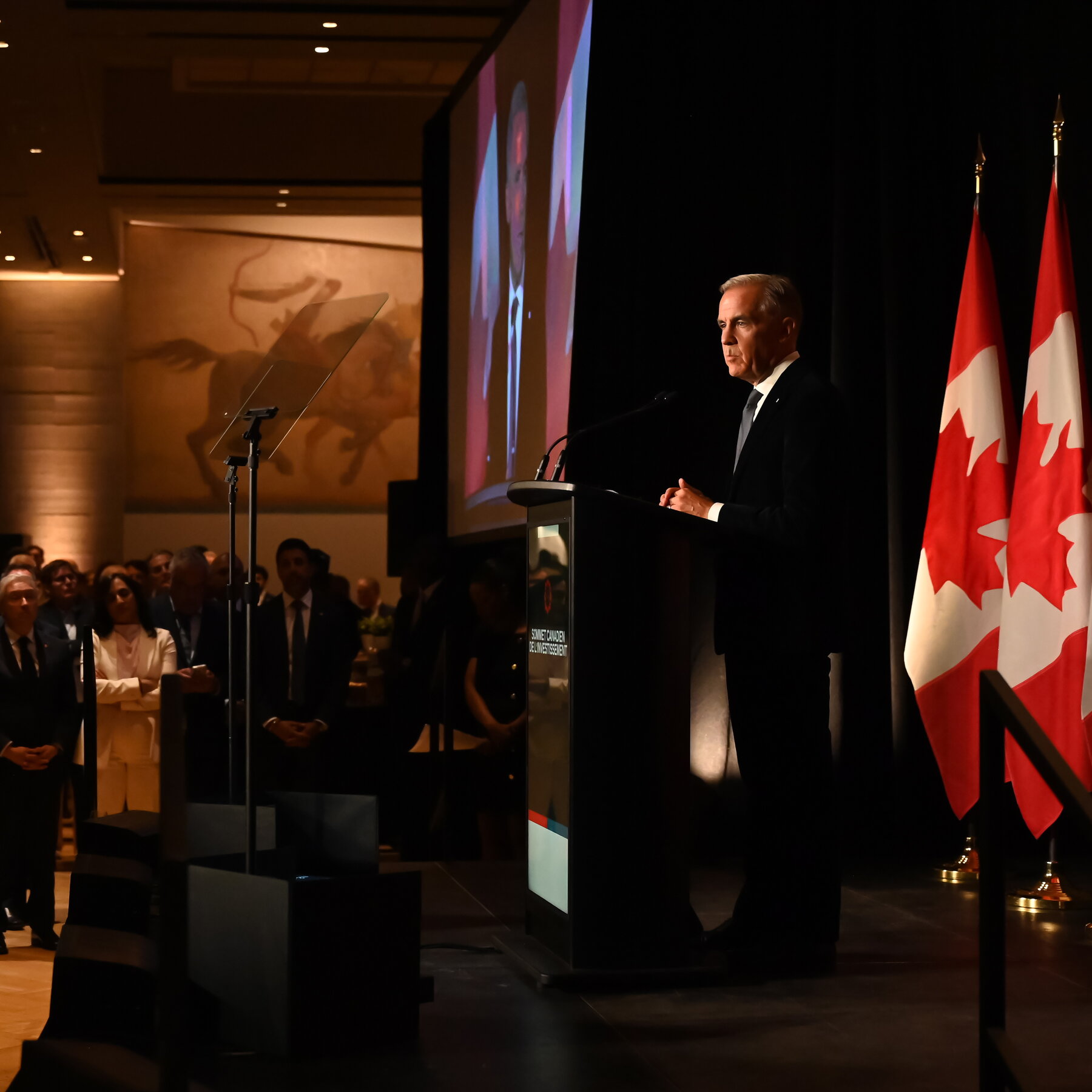 Carney Pitches Canada as a Haven of Investment Stability in a Chaotic World 15int canada carney invest vtmk mediumSquareAt3X