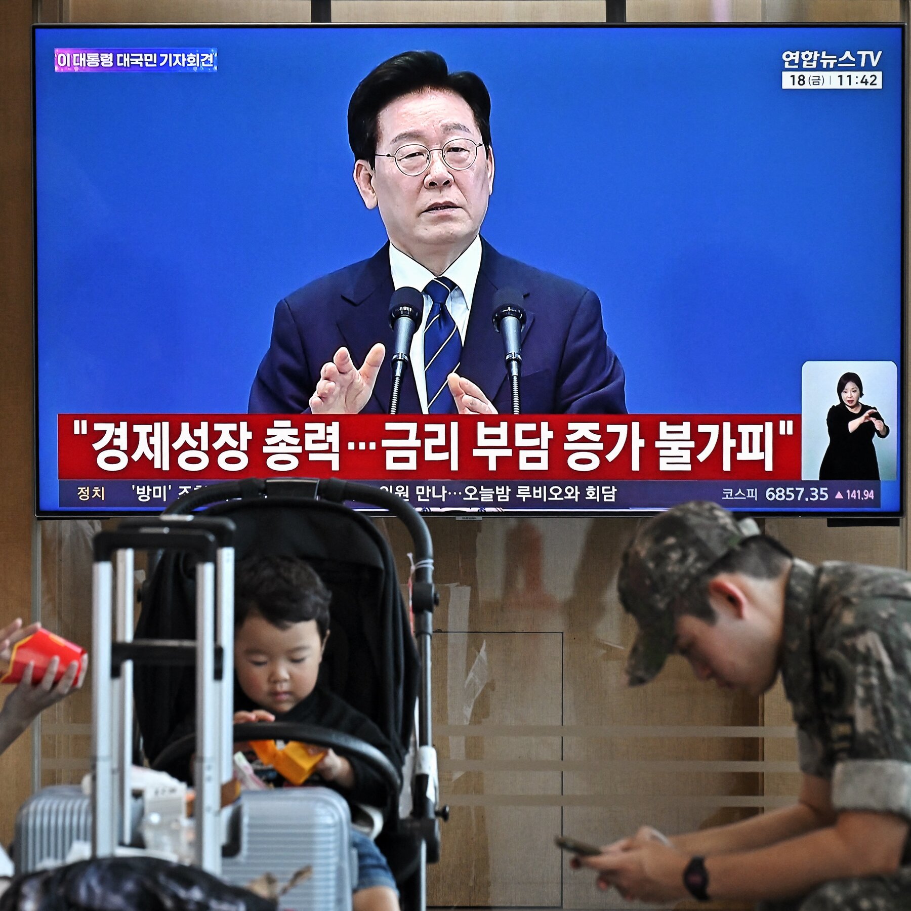 Rejecting Trump, South Korean Leader Says He Will Not Send Troops to Iran 18int skorea lee hckp mediumSquareAt3X