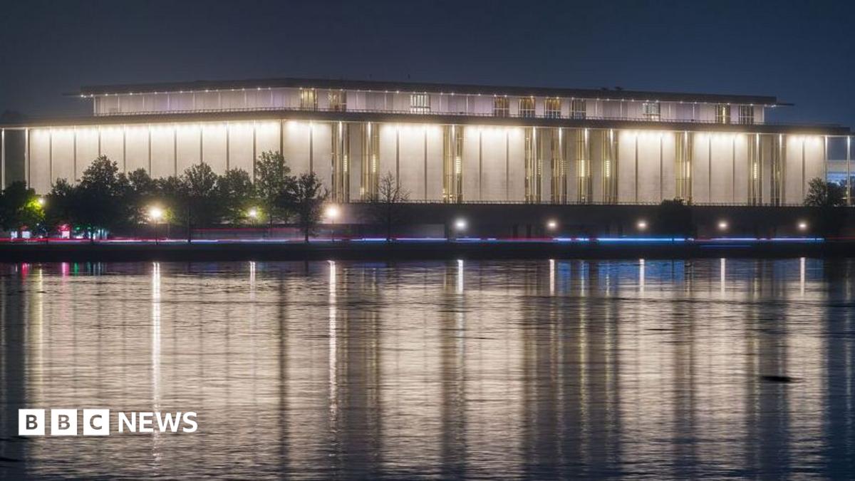 Judge rejects bid to put Trump's name on Kennedy Center building 1c9bc04a179