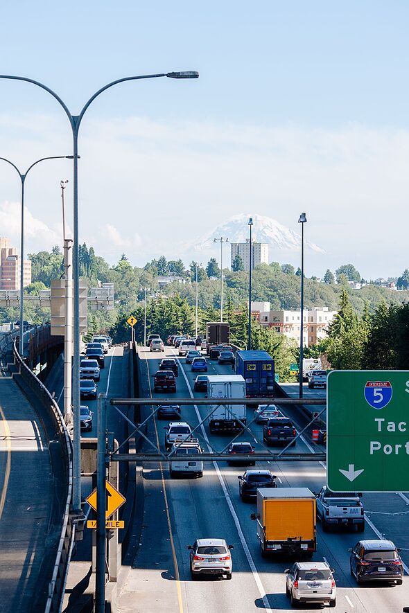Huge traffic jams across US predicted this upcoming Labor Day weekend 215227 1