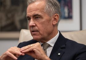 Carney Says Risk of an A.I. Catastrophe Is ‘Above Zero’