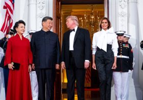 At State Dinner for China’s Leader, Melania Trump Wears the Pants