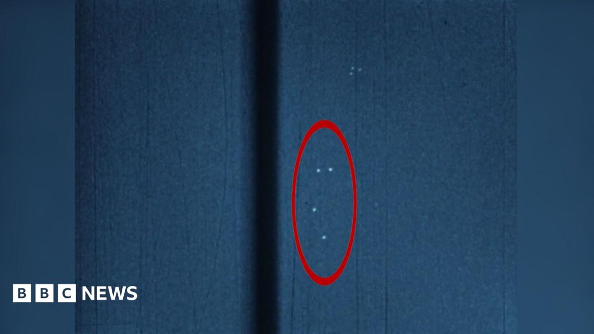 Sixth batch of UFO files includes orbs from 1952 2c 20