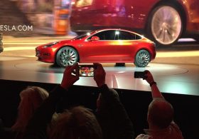 One Day After Tesla Announces Cybercab, NHTSA Opens an Investigation