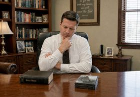 Pastor Torn Between Preaching God’s Eternal Word Or Playing Another Movie Clip