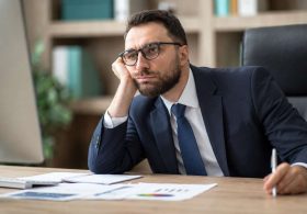 Man Returns To Work From Long Weekend Refreshed And Ready To Give Mediocre Effort