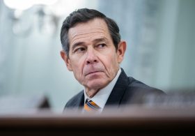 Utah’s RINO Senator calls for probe into Trump Jr…