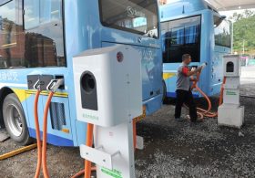 NYC’s Electric Bus Love Affair Is Out for Gas