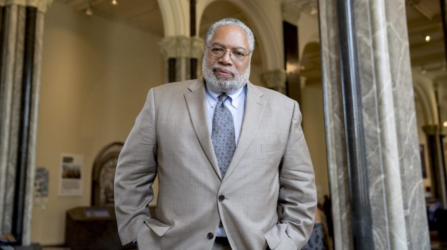 Smithsonian leader Lonnie Bunch to retire as Trump targets institution AP19148659285194 e1788887234200