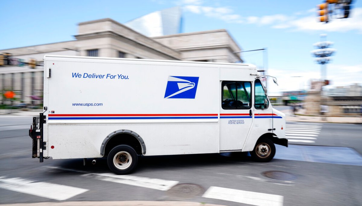 Judge appears ready to extend block on USPS mail-in ballot rule: ‘I’m not the final word’ AP21120735143705