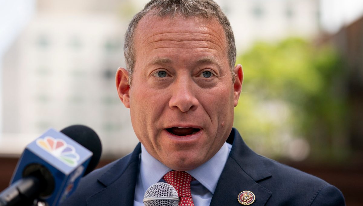 Democrat on House AI panel pushes back on third-party safety audits AP22264690189973 scaled 1