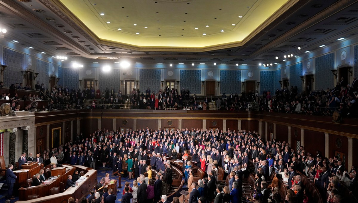 House ratings shift toward Democrats in 11 districts one month out from elections AP25003740327609 1 1