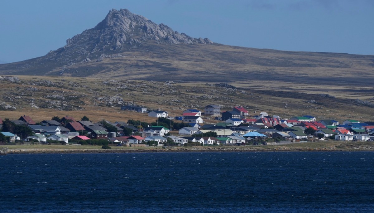 Javier Milei escalates Falkland Islands feud after Trump questions UK backing AP26091730563799