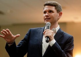 Talarico holds slight lead in Texas Senate race poll