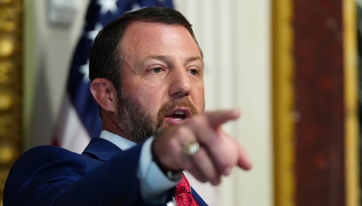 Mullin asks DOJ to review voter data sharing tied to Zuckerberg-funded nonprofit AP26198560470548