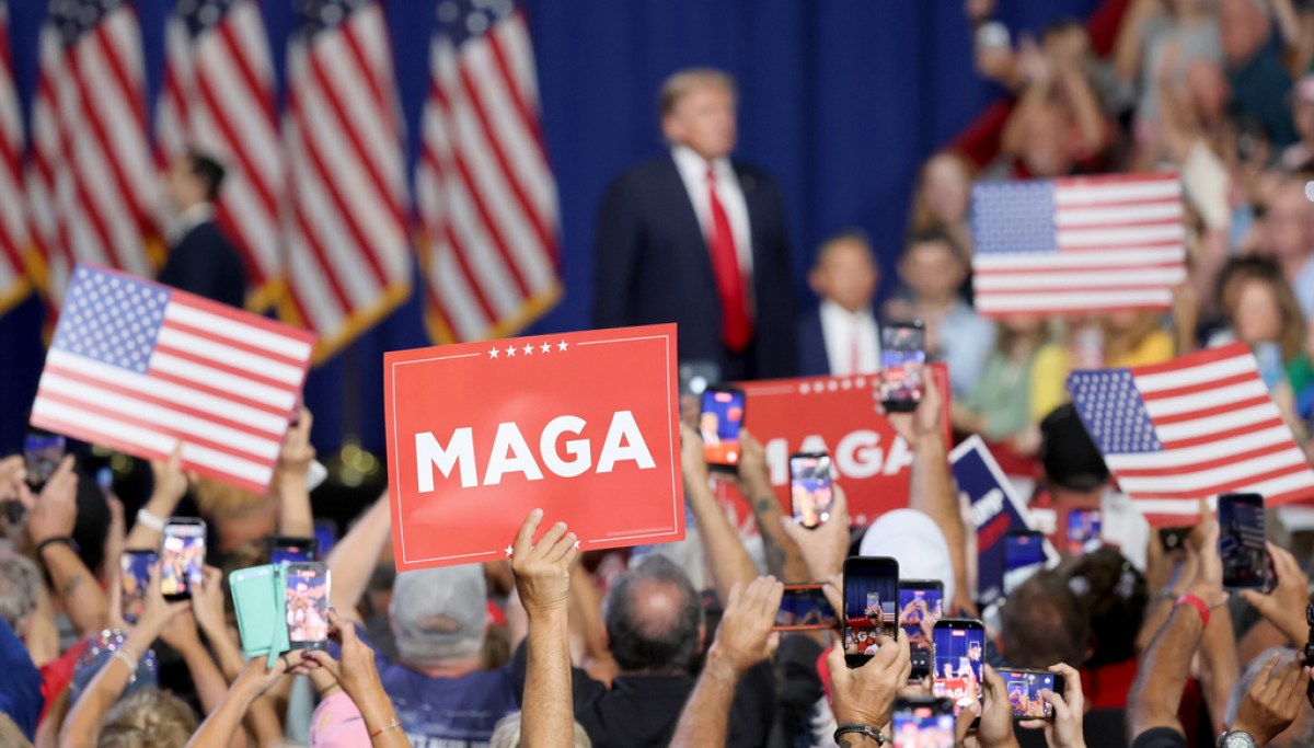 Republican midterm convention organizers make last-minute push to fill arena for Trump AP26234036420885 1