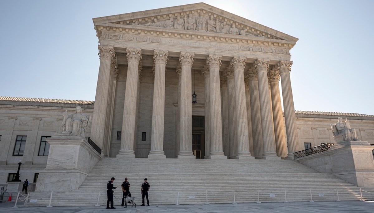 Supreme Court hands GOP major campaign finance win ahead of costly midterm elections AP26237600924836