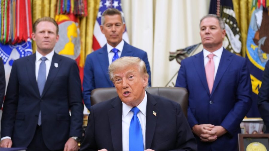 Trump posts map with American flag emblazoned over Canada, Greenland, Mexico AP26245645167995 e1788374586301