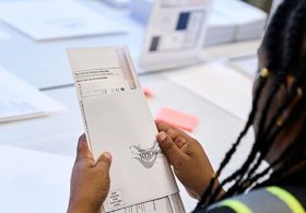 Poll: More Democrats Plan to Ditch Mail-In Ballots and Vote in Person in Midterms