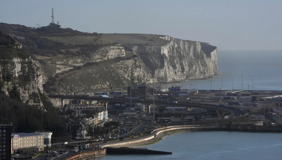 UK government condemns masked anti-immigrant protesters who blocked Dover port AP26248396112070