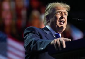Trump promises $5,000 dividend for every American adult if GOP wins midterm elections