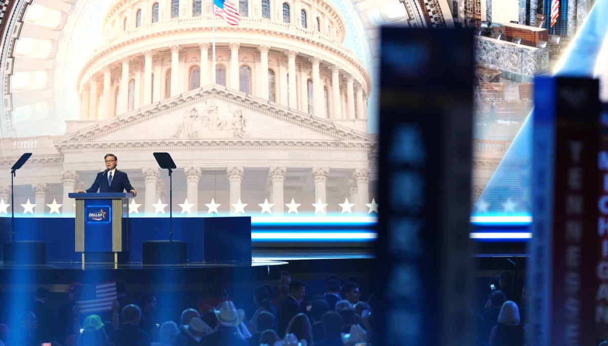 Cook Political Report projects Democrats will take control of the House as races shift AP26253812848084