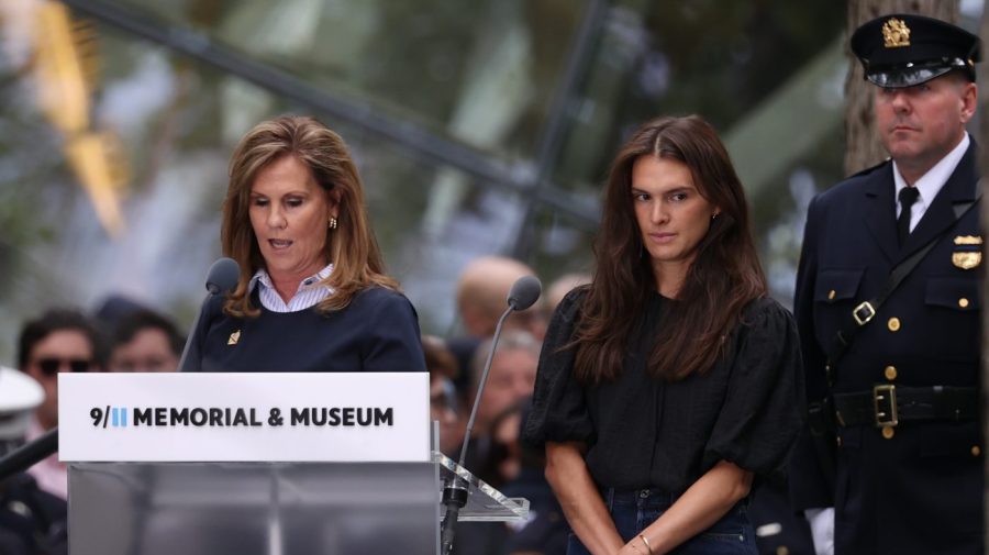 9/11 widow calls out government for protecting Saudis at 9/11 ceremony  AP26254480561554 e1789144212787