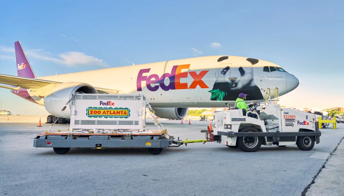 Two giant pandas arrive in Atlanta under a US-China government agreement AP26270602738176