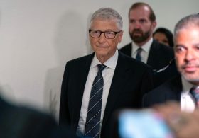 Bill Gates Joins Regulation Chorus Despite Ties to AI Funding