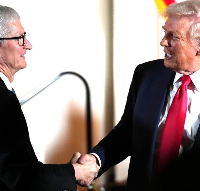 Apple Relents to Pressure from Trump, Makes ‘Lake America’ Change on Maps App
