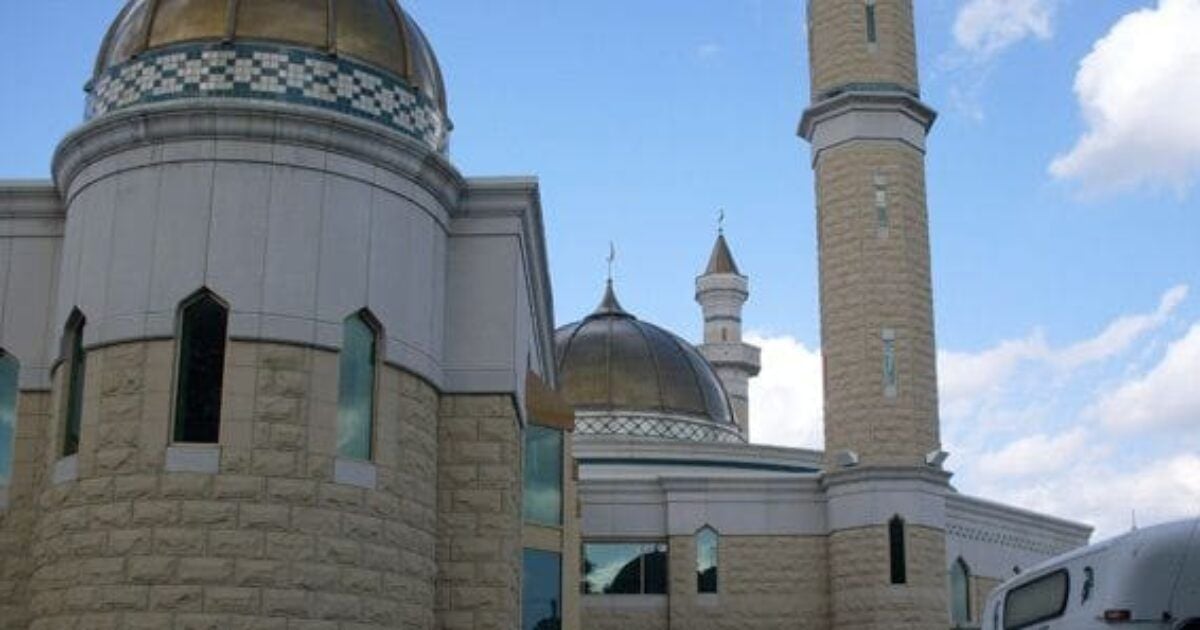 ‘Crescent lights on city light poles’: Lawsuit accuses Dearborn officials of favoring Islam above other faiths Dearborn32 1200x630 1