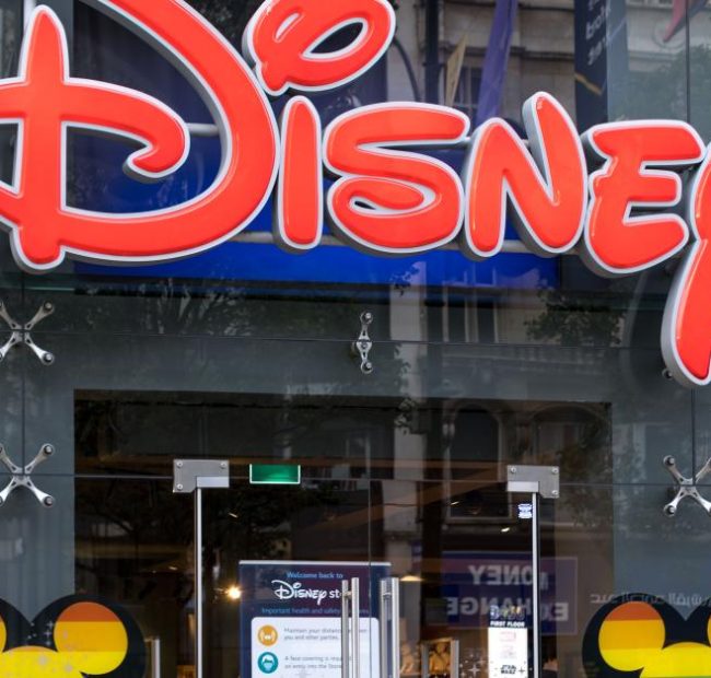FCC seeks to have Disney lawsuit thrown out in tussle over early review of station licenses
