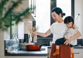 Where it’s most affordable to be a stay-at-home parent: Data