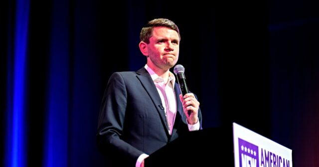 James Talarico Calls Capitalism ‘Oppressive,’ Echoes DSA Rhetoric on ‘Dismantling’ It James Talarico speaks 640x335 1