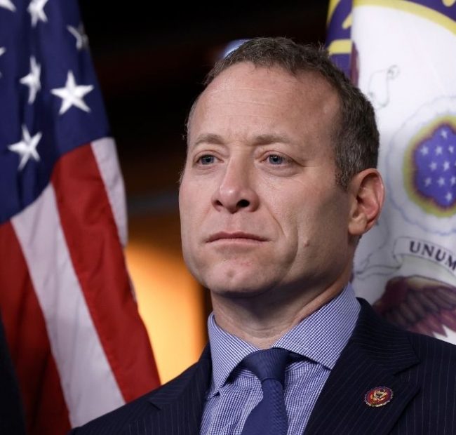 House Democrats Panicking as Republicans Prepare to Make Them Go on the Record with Socialism Vote
