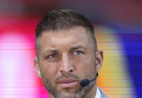 Tim Tebow Pauses Relationship with Christian Wealth-Building Seminar Amid Scam Investigation