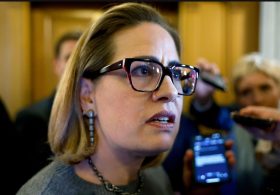 ‘Homewrecker’ Kyrsten Sinema Gets Taste of Own Medicine as Ex-Bodyguard Boyfriend Wrecked Her Home, Destroyed $120k of Art, Alcohol: Cops