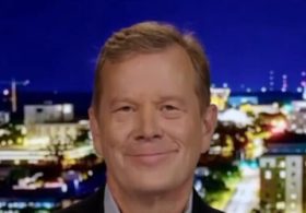Schweizer: Trump Has the ‘Upper Hand’ over China’s Xi
