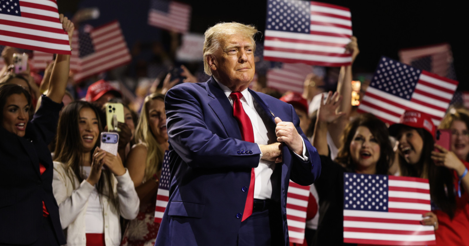 Trump Says Eligible Americans To Receive $500 Obamacare Rebates Trump 1 2
