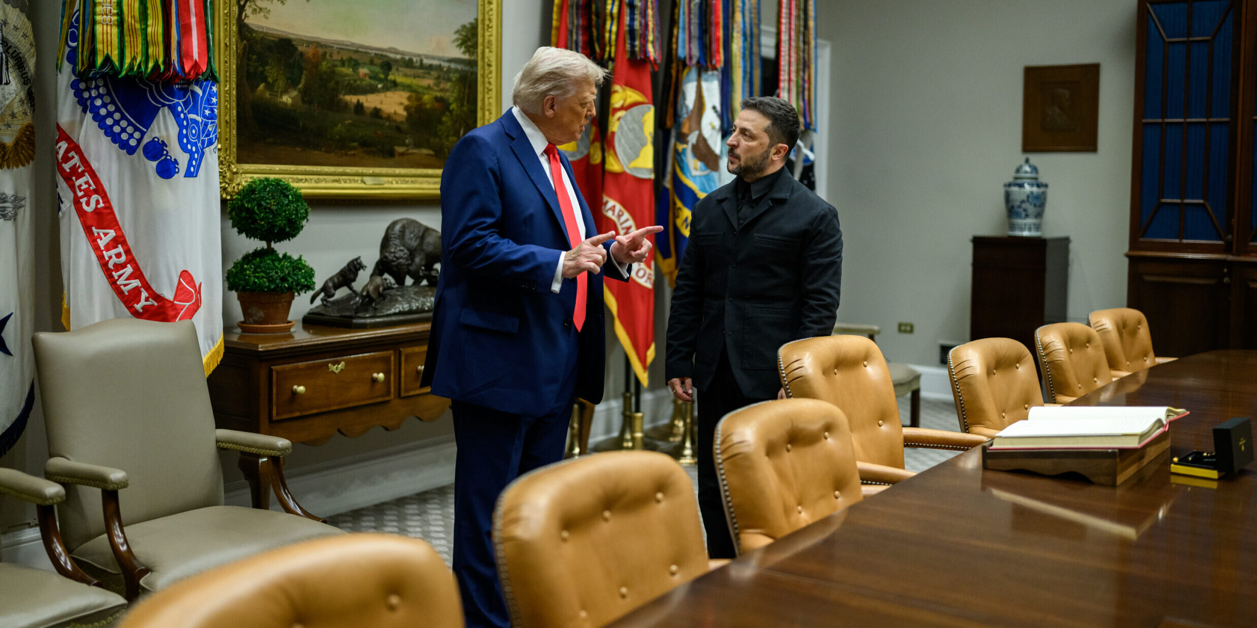 Trump Urges Zelensky to Stop Attacks on Russian Refineries as Diesel Prices Soar. Trump Zelensky 1 scaled e1790024150236