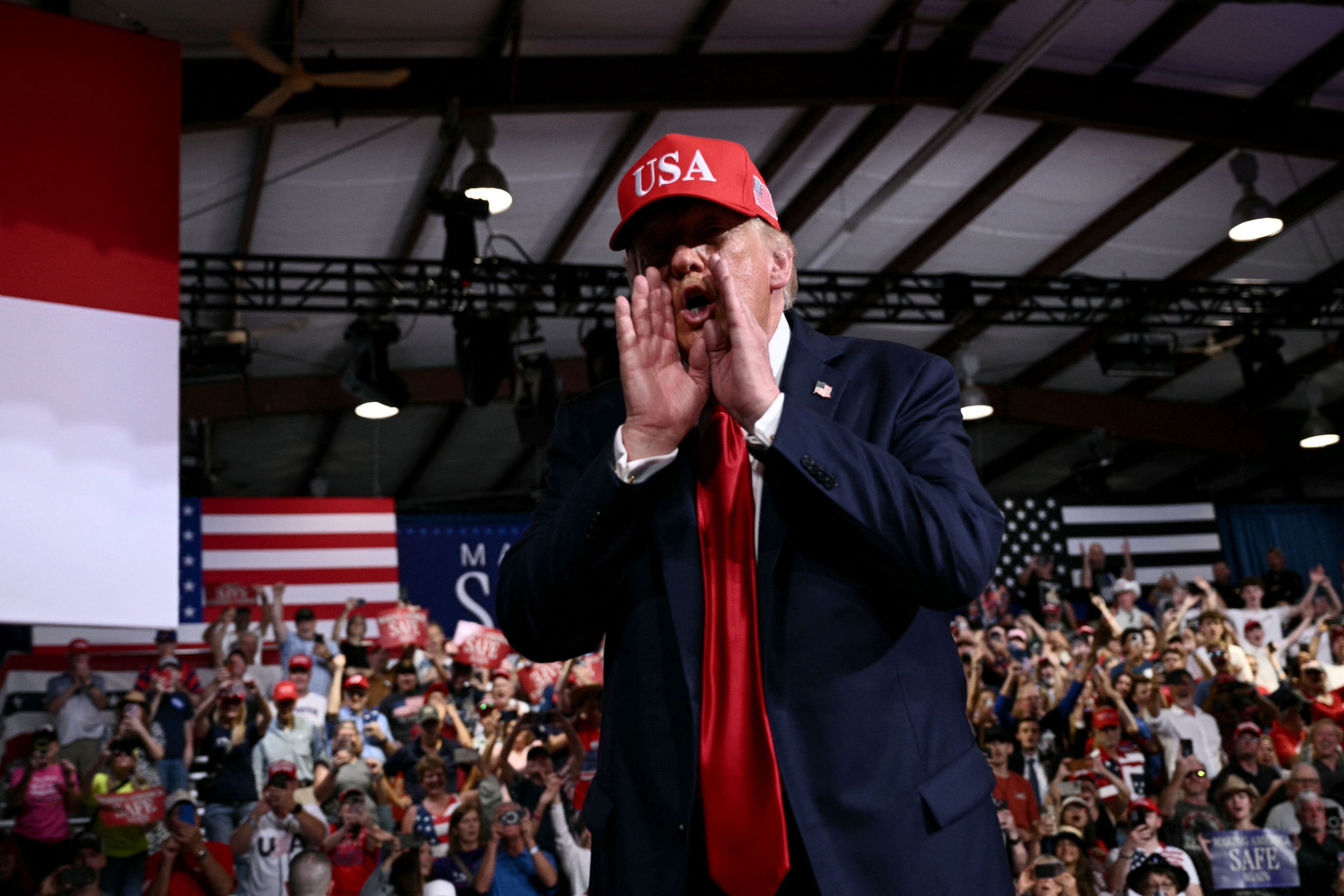 Morning Greatness: The Fed Hikes Interest Rates for First Time in 3 Years Trump09162026 4000x2667 1