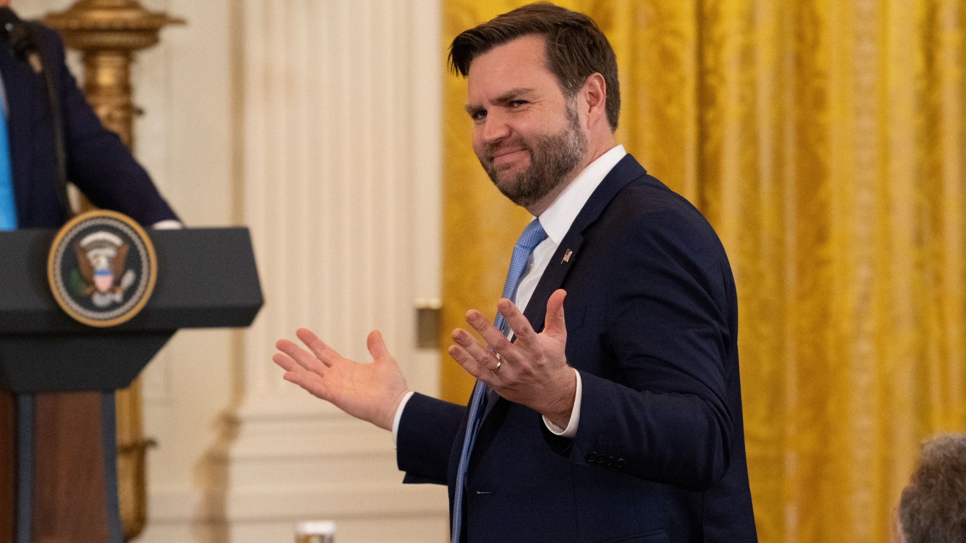 Crazy vs Common Sense: JD Vance Lays Out His Midterm ‘Elevator Pitch’ acb