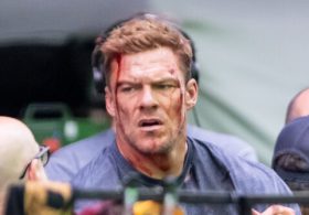 Alan Ritchson Says Trump’s Re-Election Caused Amazon to Nix a ‘Reacher’ Storyline About Slaughtering ‘White Supremacist Militia’