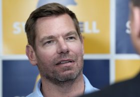 Swalwell Seizure: Video of Disgraced Dem’s Encounter With FBI Agents at California Airport Released