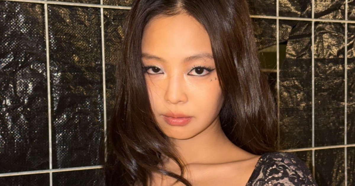 BLACKPINK's Jennie Named Lotte Department Store's First Brand Ambassador in a Decade blackpink jennie 3