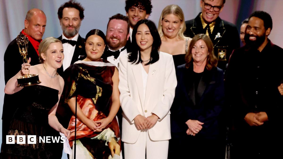 Memorable moments from the Emmys and everything you couldn't see on TV c4e6c 18