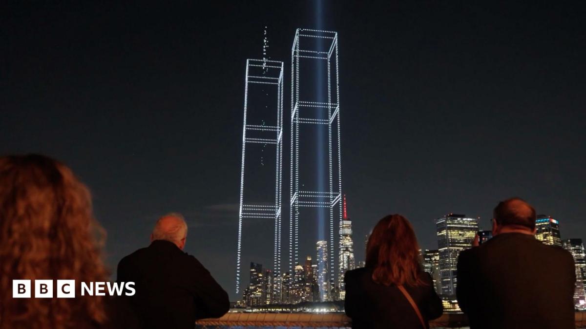 Drone display recreates the Twin Towers over New York City c4e6c 3