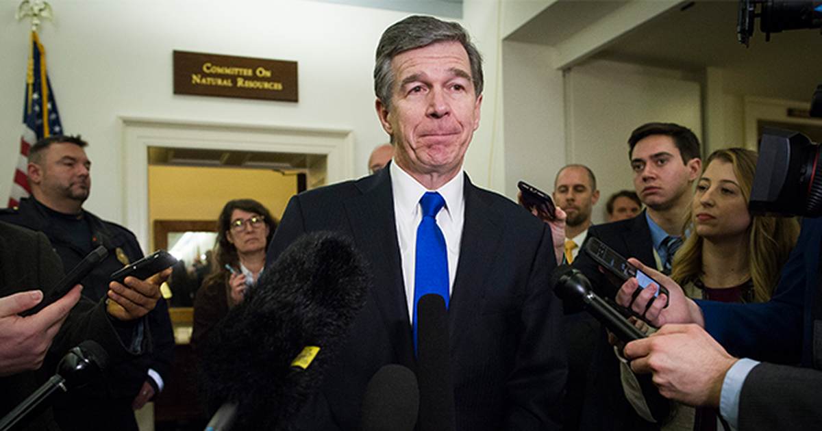 Roy Cooper Lectured North Carolina on ESG. Then Came His Financial Disclosure. c9d2a6dd 305a 4b66 85b8 b10e31e82436 1200x630 1