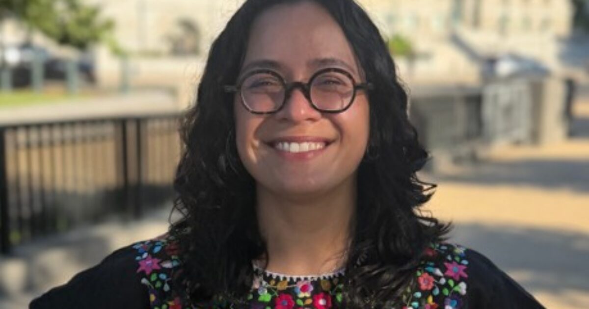 Socialist Democrat Congressional Candidate Sparks Huge Furor After Announcing She’ll Represent MEXICO in Congress claire valdez 1200x630 1