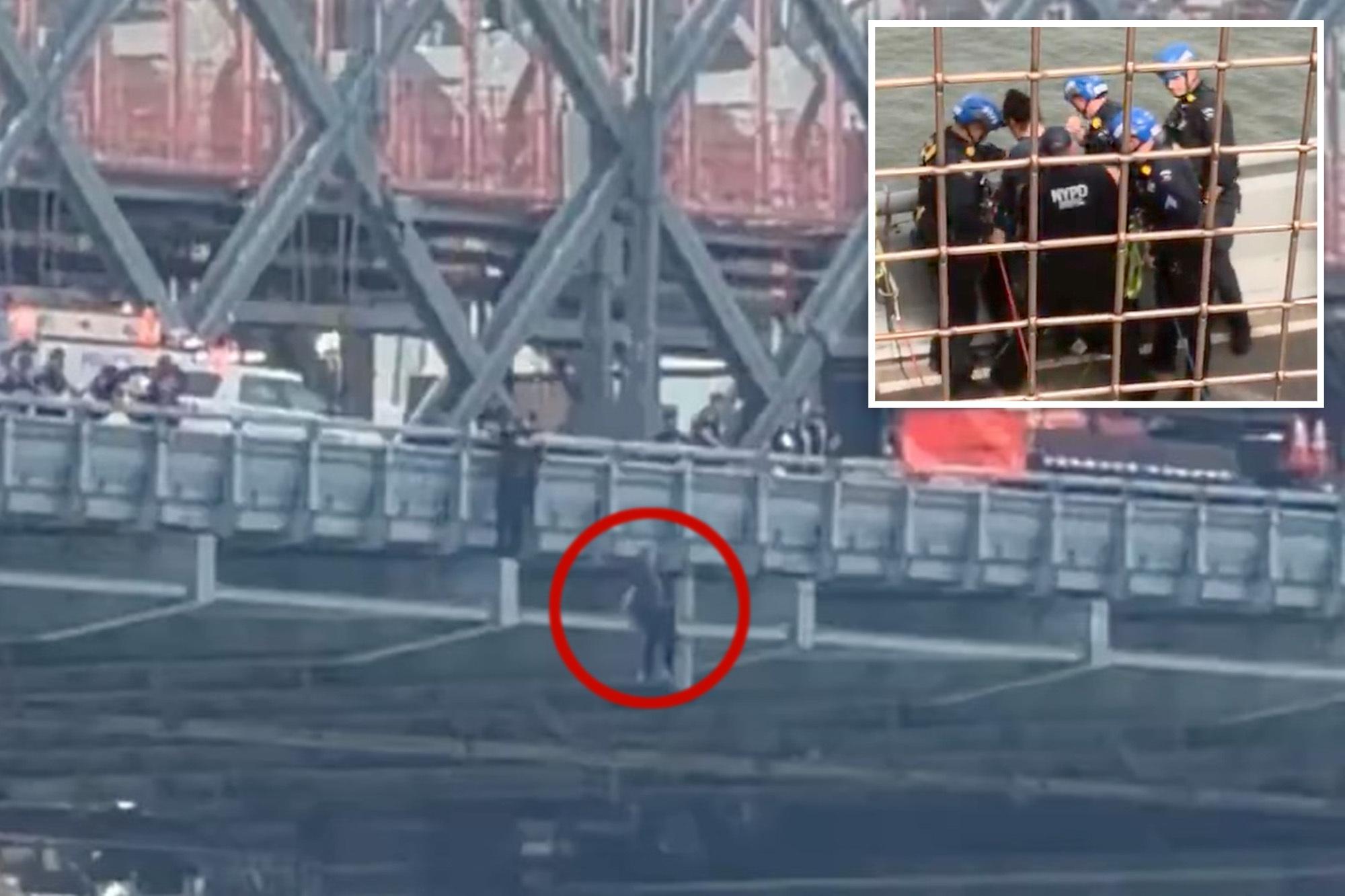 19-year-old threatens to jump off Williamsburg Bridge — before NYPD hoists him to safety comp 2 10